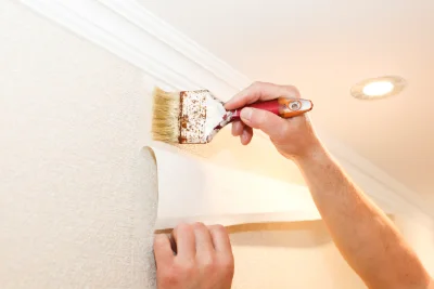 Pose de papier peint à la Touche — revêtements muraux et toiles de verre